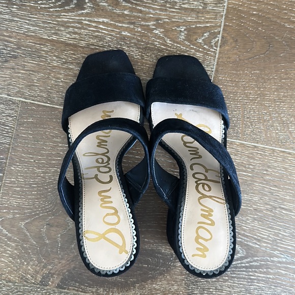 Sam Edelman Black Velvet Chunky Heels - Picture 3 of 3